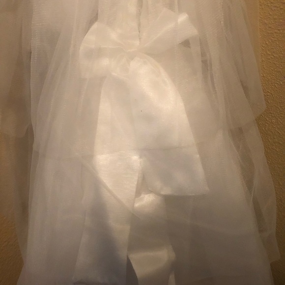 Wedding Doll - Picture 8 of 12